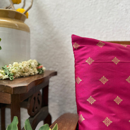 Cushion Cover- Magenta festiva