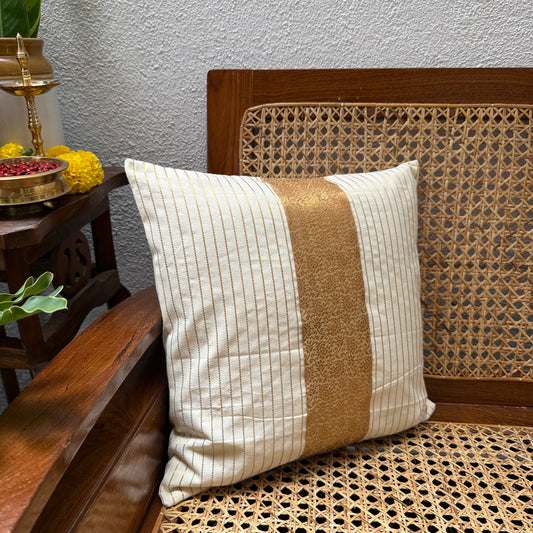 Cushion Cover- Manthaaram