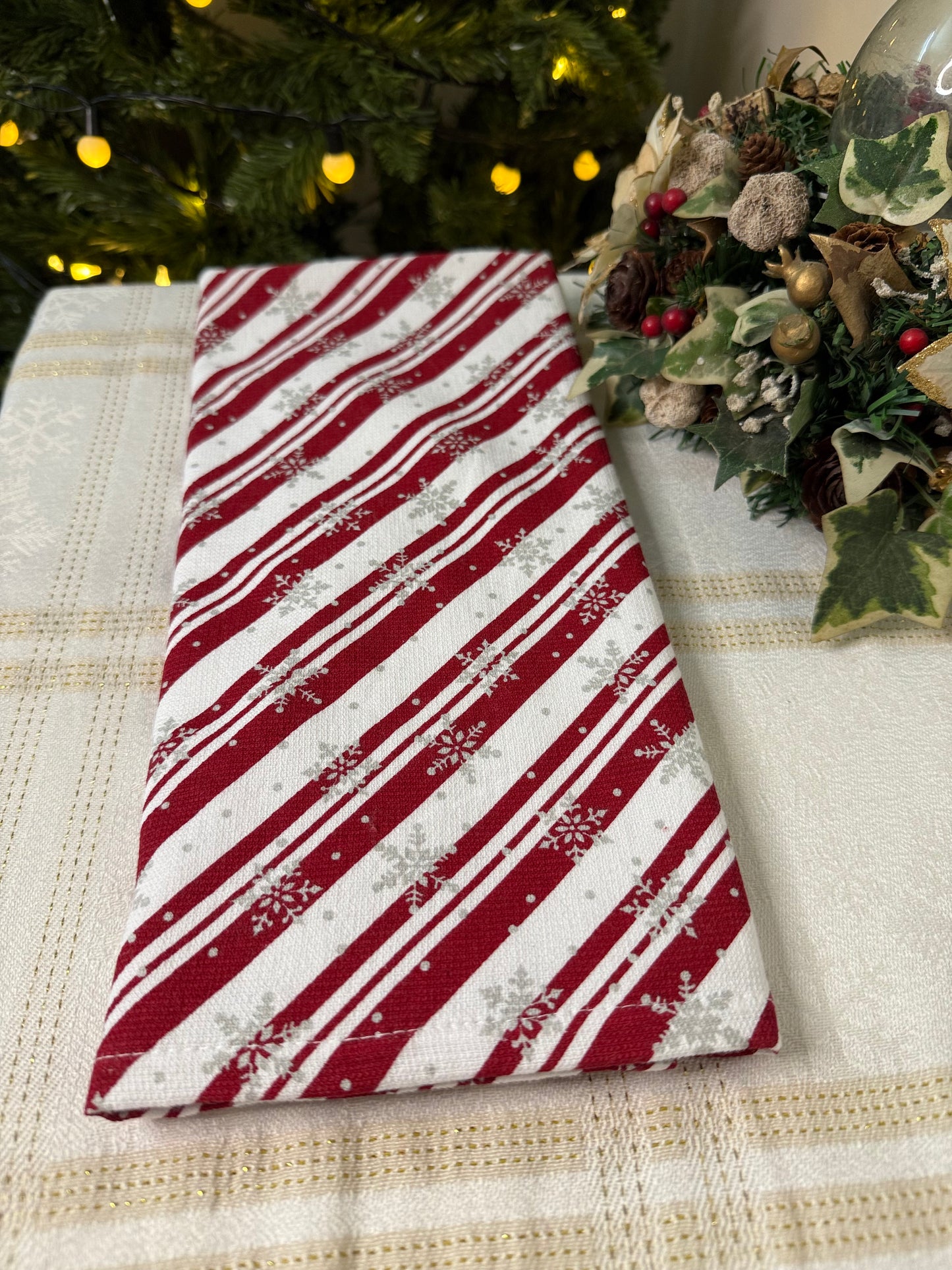 Christmas Hand Towel - Candy stripes