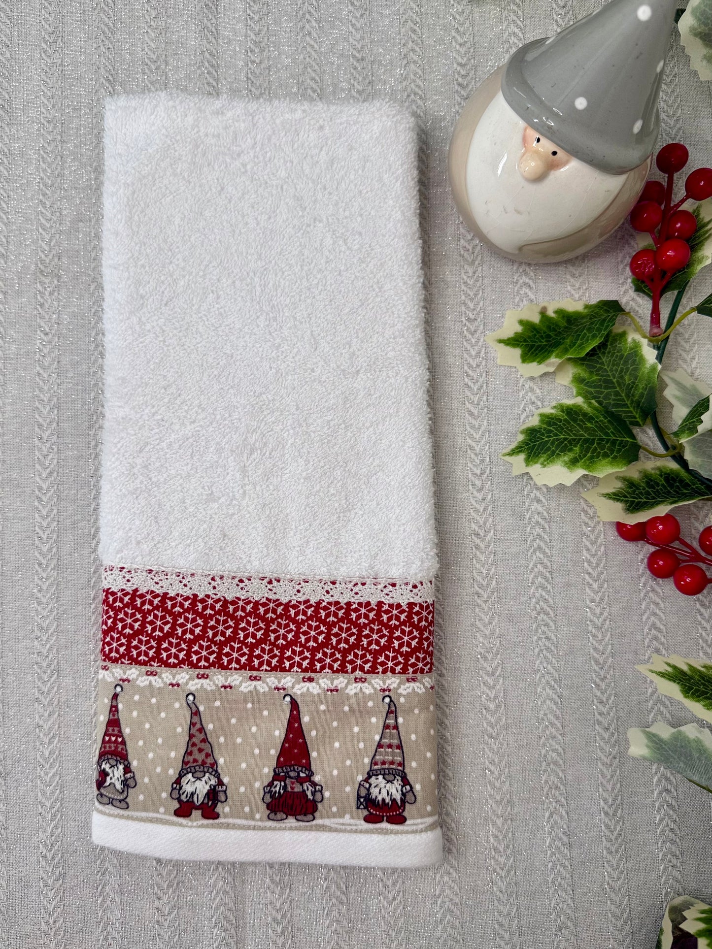 Christmas Hand Towel - Elves of starry night