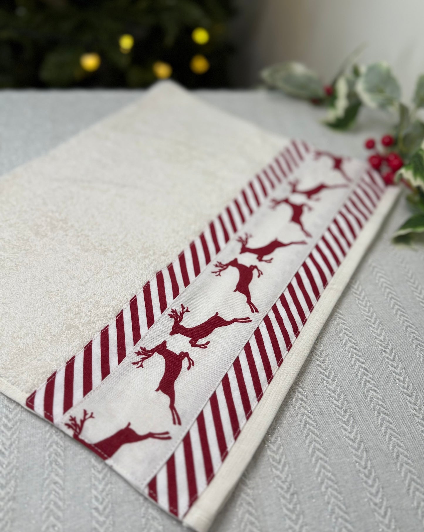 Christmas Hand Towel - Reindeers