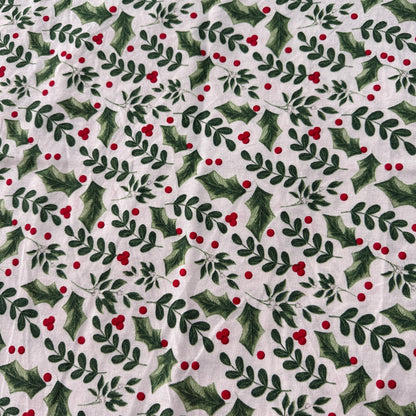 Christmas Bedsheet - Little Hollies (King)