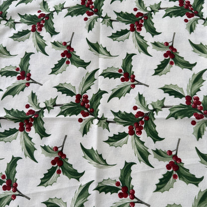 Christmas Bedsheet - Holly Bunches (King)