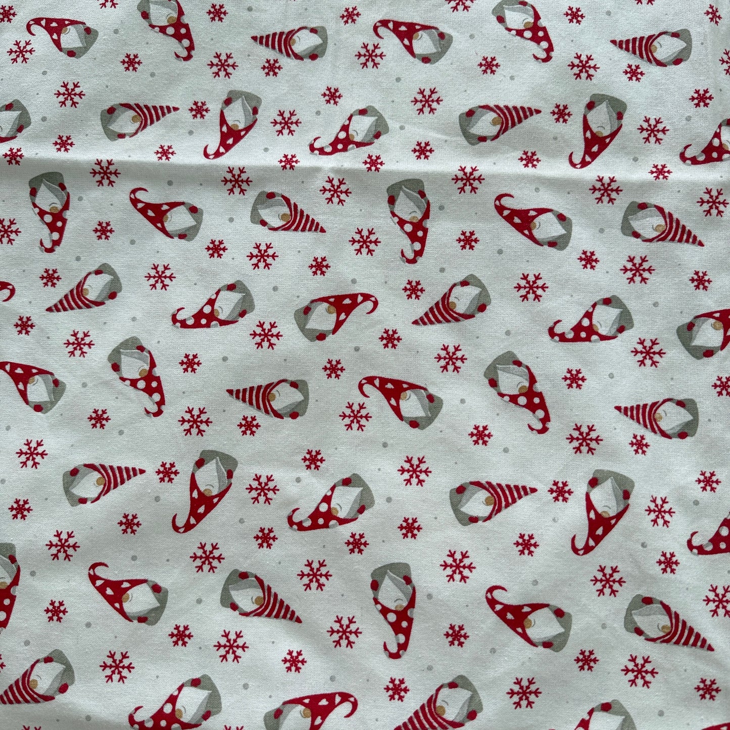 Christmas Bedsheet - Gnomes( Single)