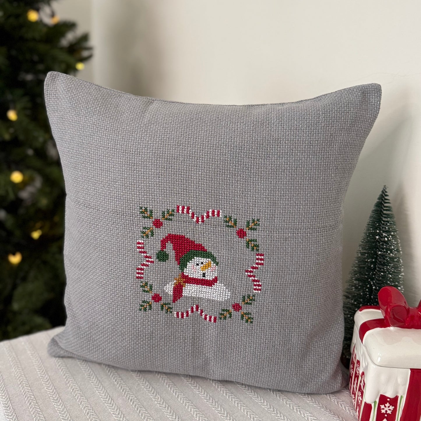 Christmas Cushion COver -FA LA LA