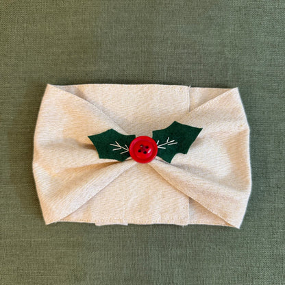 Curtain Tieback - Golden Bow with Holly