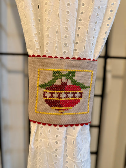 Curtain Tieback -  Baubles