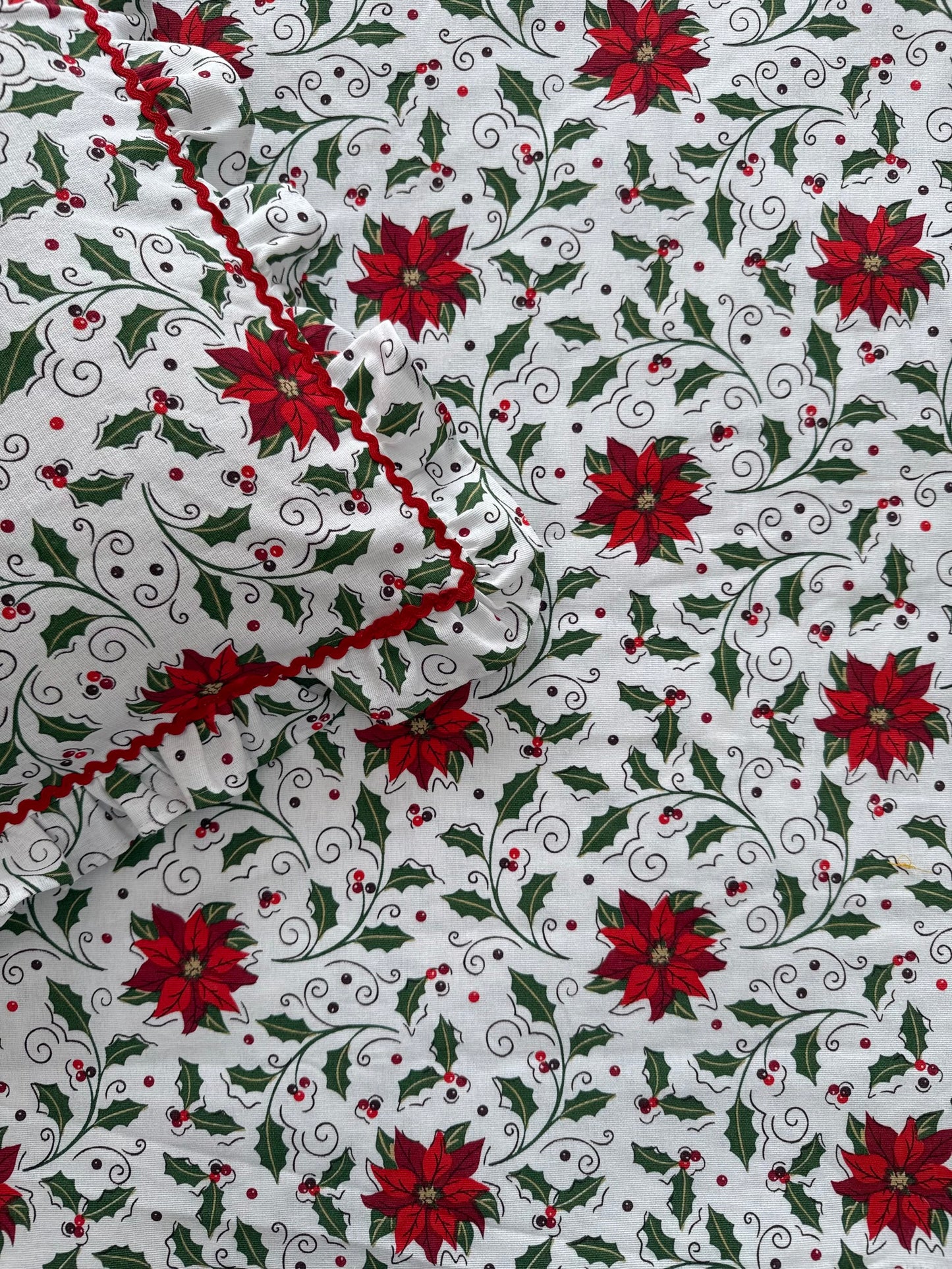Christmas Bedspread/ Bedsheet - RicRac n Poinsettias (All Sizes)