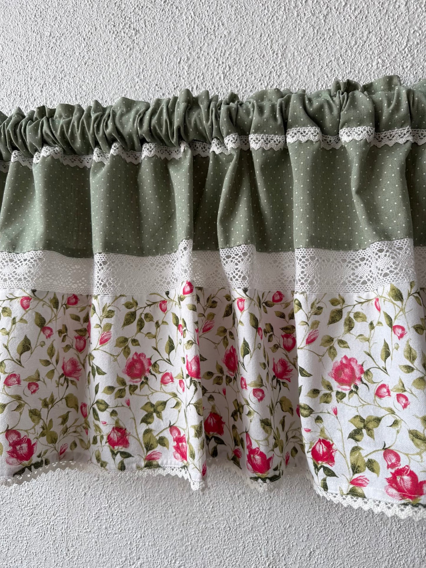 Kitchen Valance - Florals in Spring