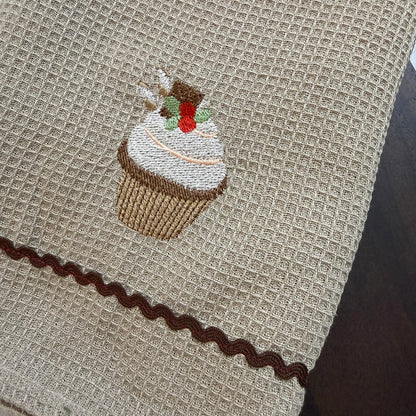 Kitchen Towel - Frosted Cupcake