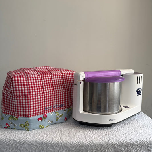 Wet Grinder Cover - Strawberries and Gingham