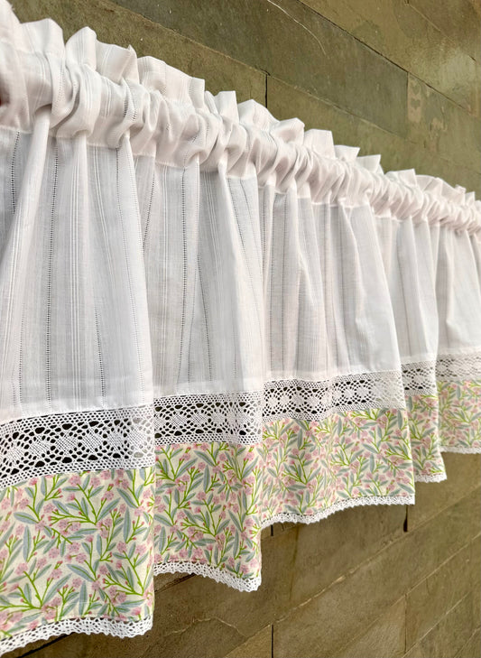 Kitchen Valance- Misty Florals