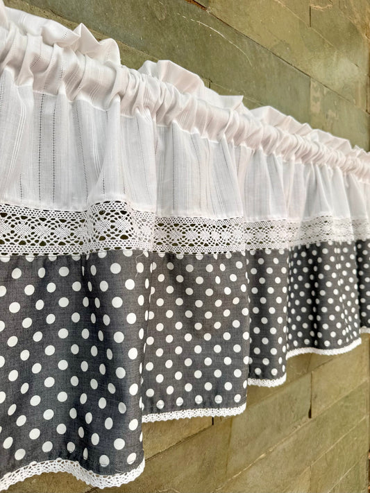Kitchen Valance- Polka Dots