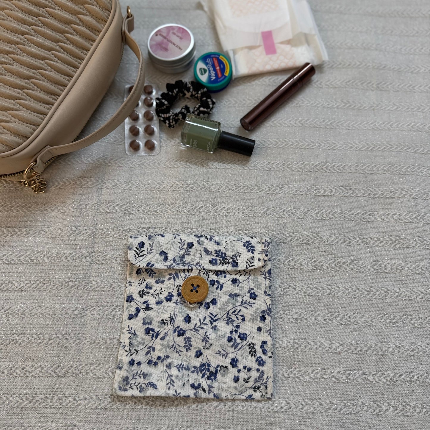 Multi Purpose Pouch - Blue flowers