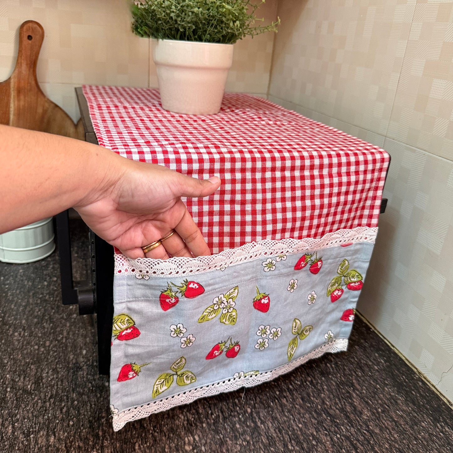 Microwave Cover- Strawberries and Gingham