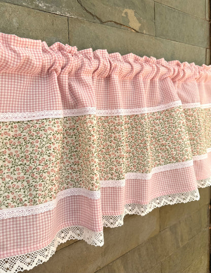 Kitchen Valance - Pink Meadows