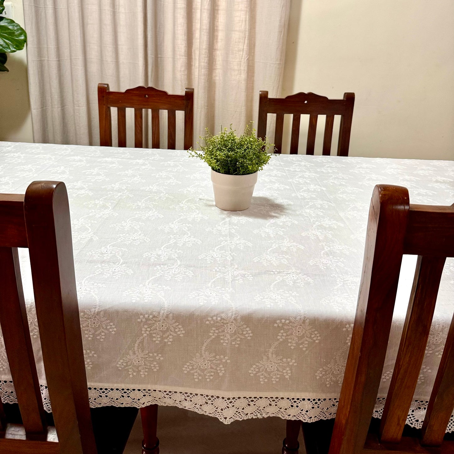 Tablecloth- Linen Flora