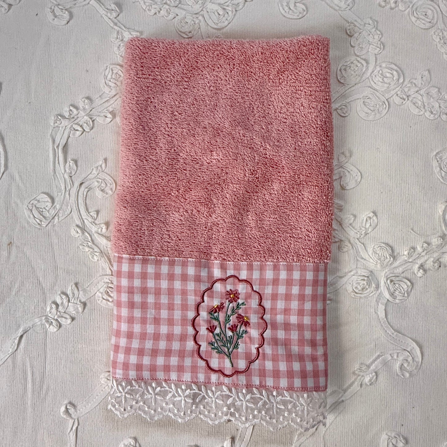 Hand Towel - Pink Scallop