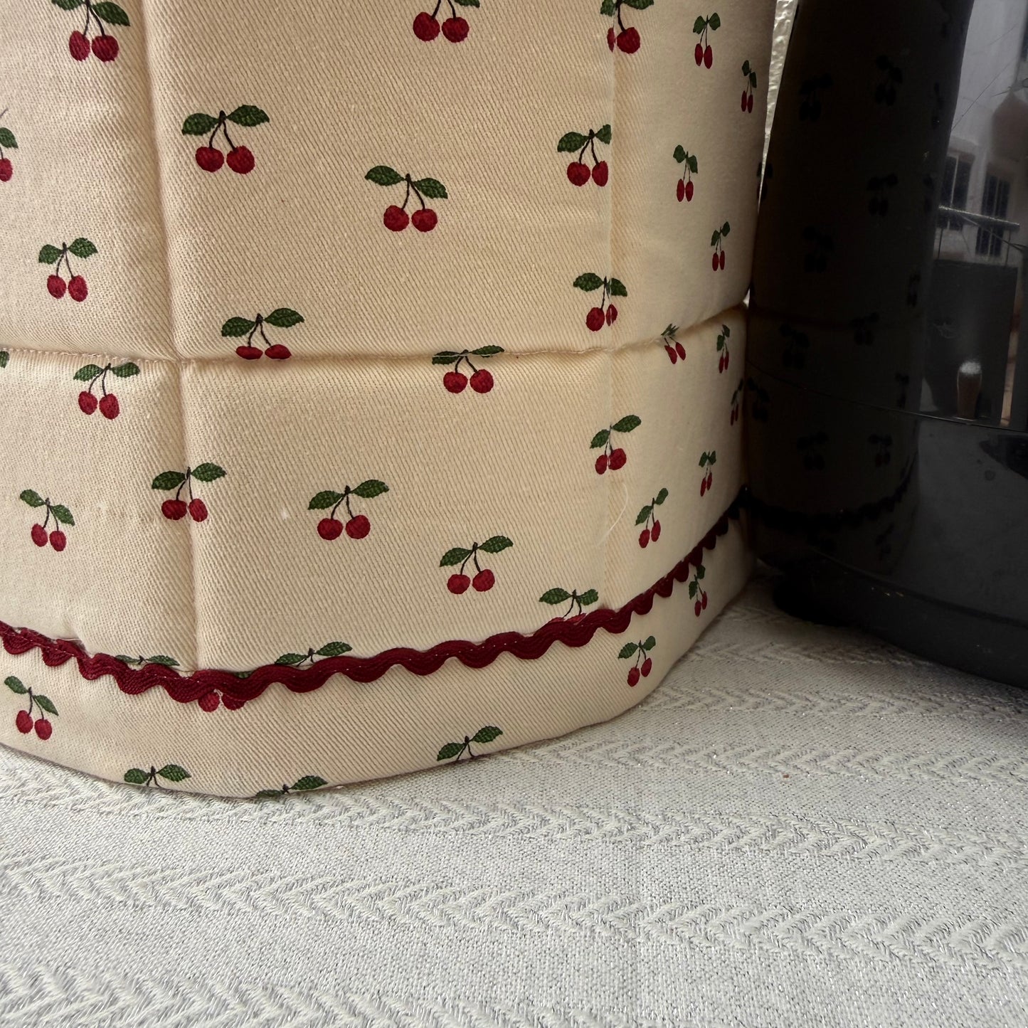 Mixer GrinderCover - Cherries