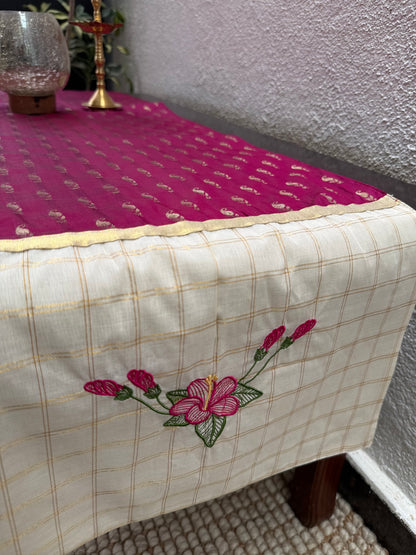 Runner -  Chemparathi On Rani Pink