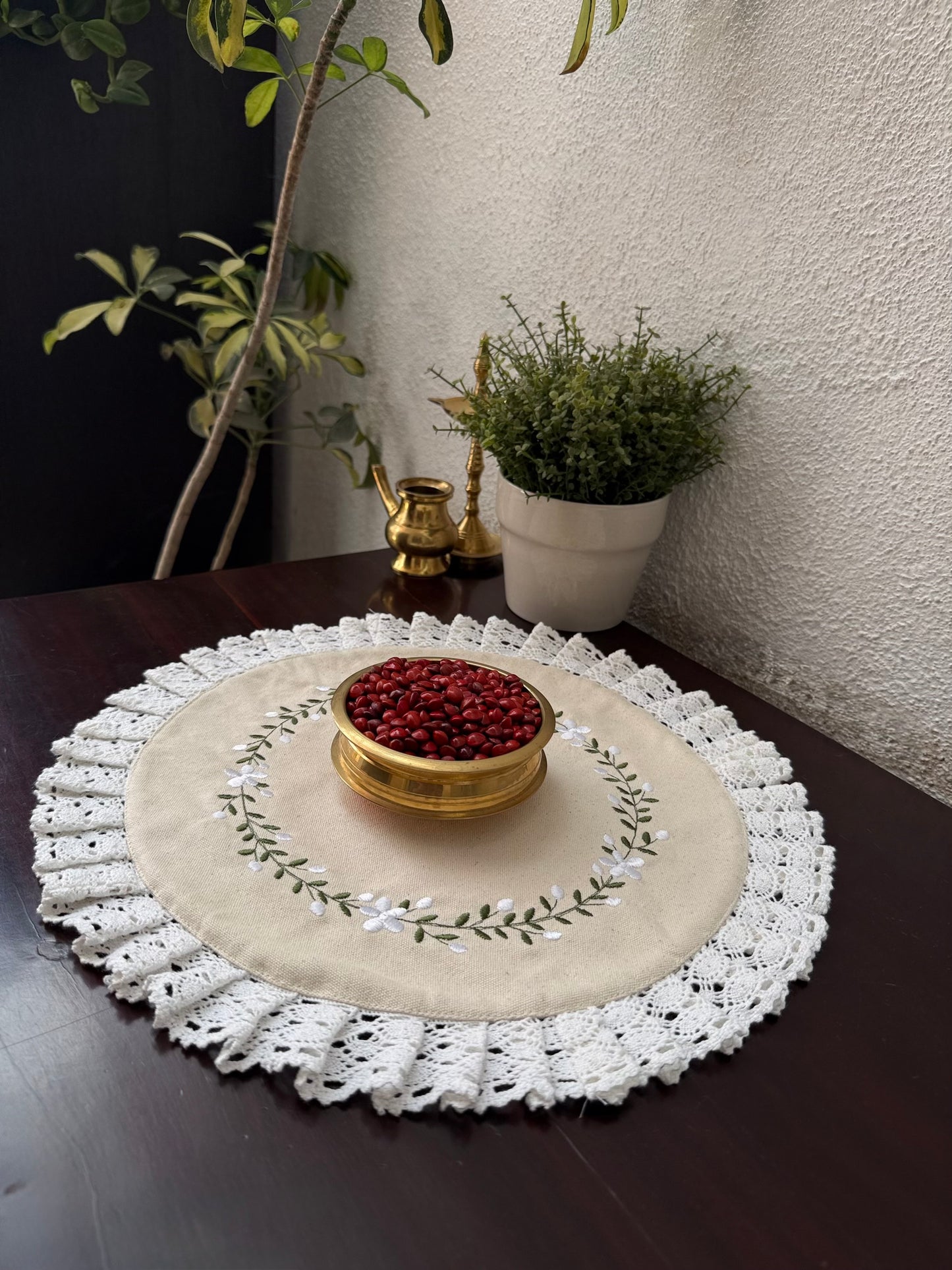 Centre Table Mat - Mullappoo Mala