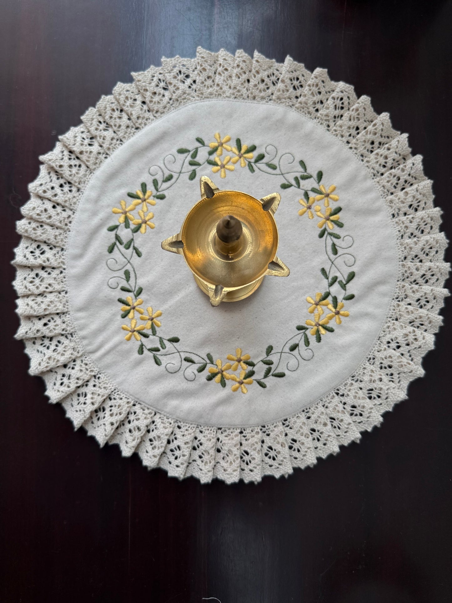 Centre Table Mat -  Yellow Bouquet