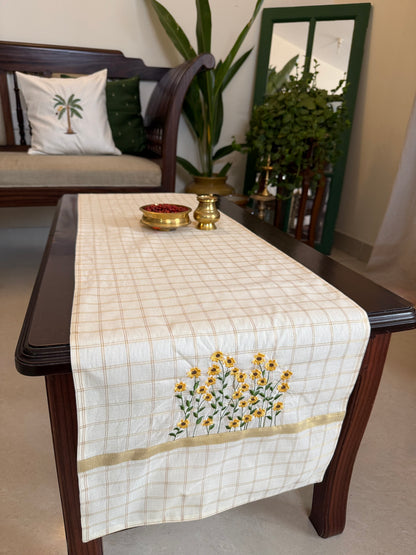 Table Runner - Manja Mukutee