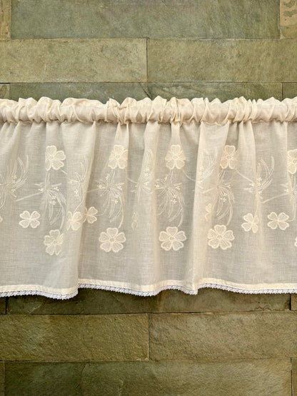 Kitchen Valance - Serendipity