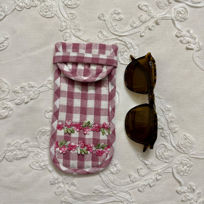 Reading /Sunglass pouch -Coral pink