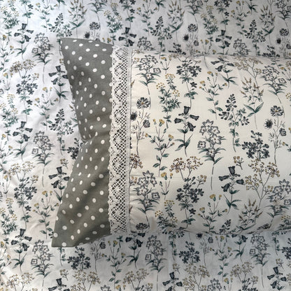 Bedsheet (Super King) - Wild Flowers in Pastel grey
