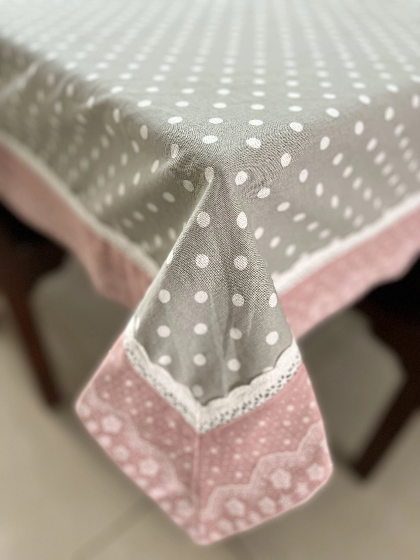 Tablecloth - Polka Dots