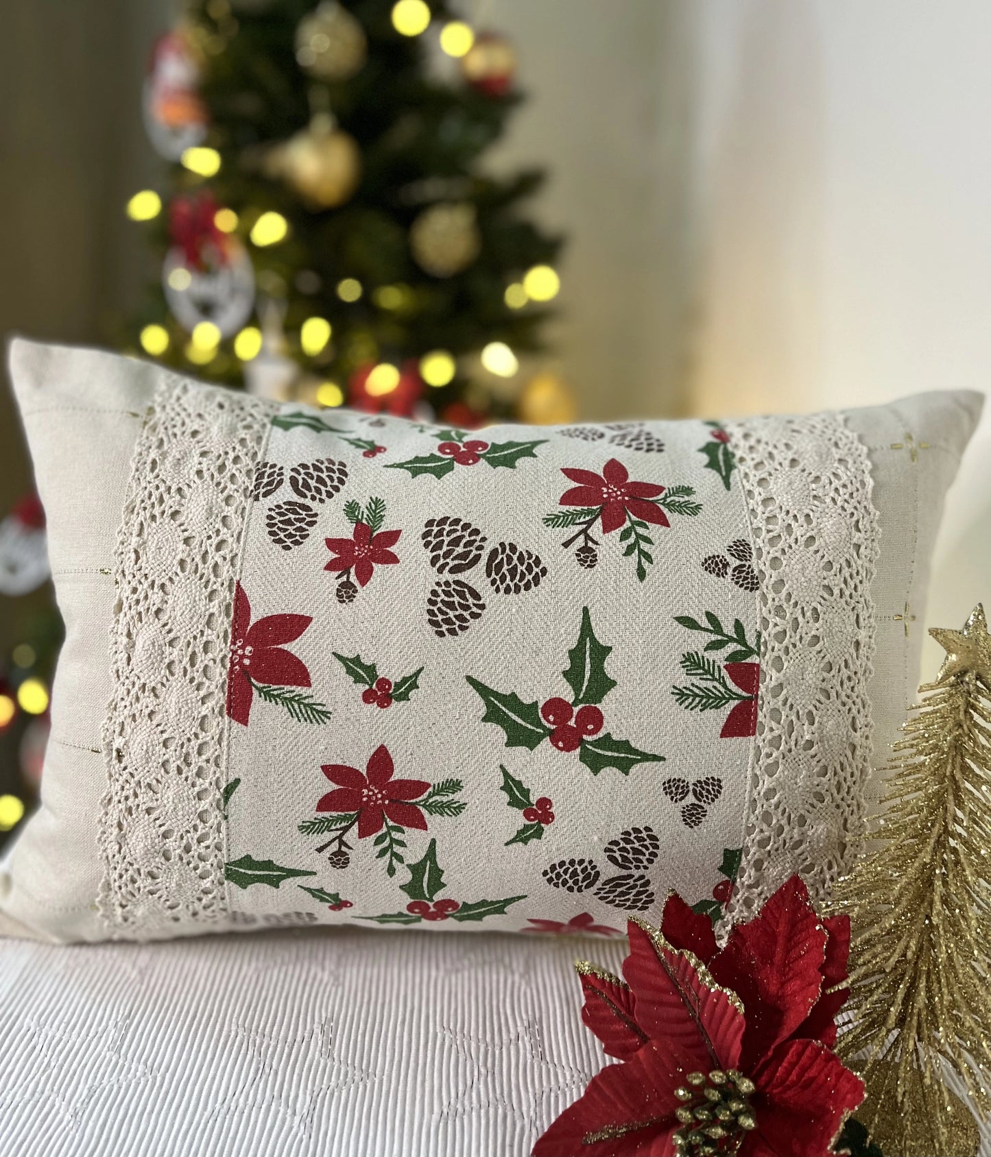 Cushion Cover- Poinsettia stori (12x18)