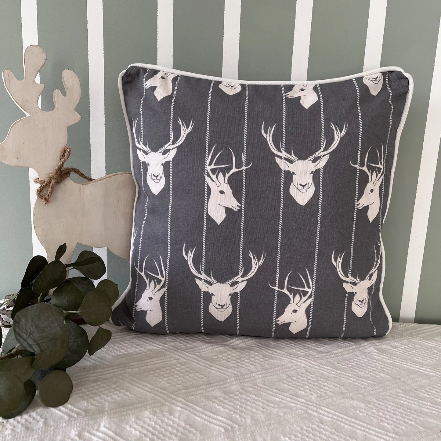 Cushion Cover- Reindeers