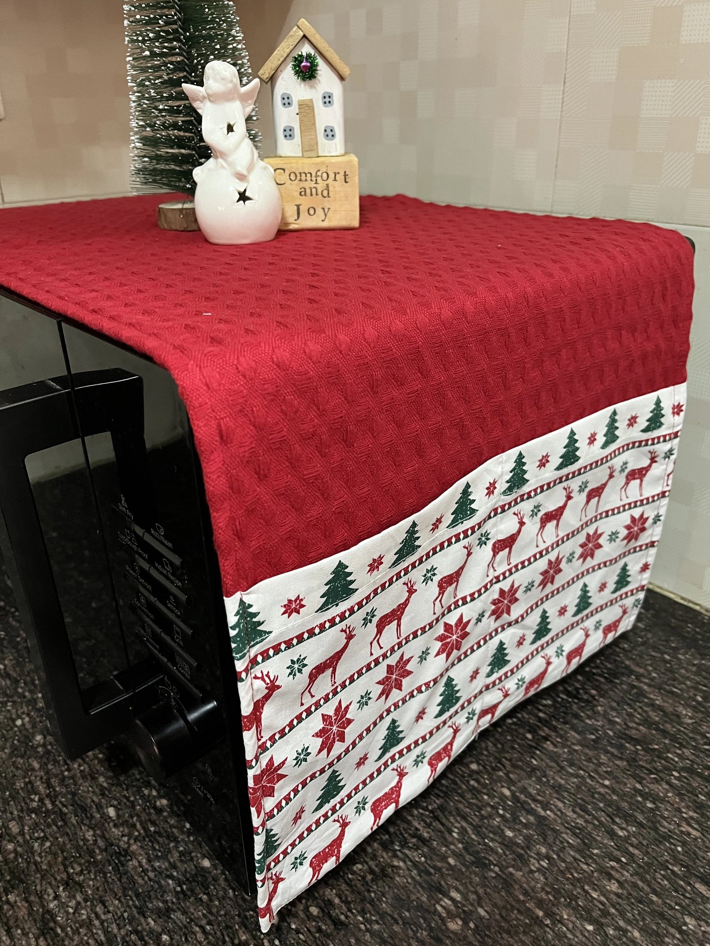 Microwave Cover- Christmas n Waffles