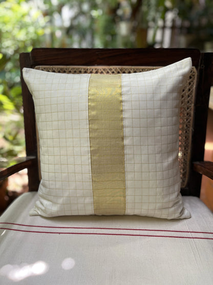 Cushion Cover - Kasavu Kara